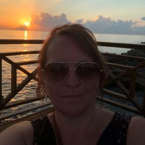 Meet your Posher, Missy